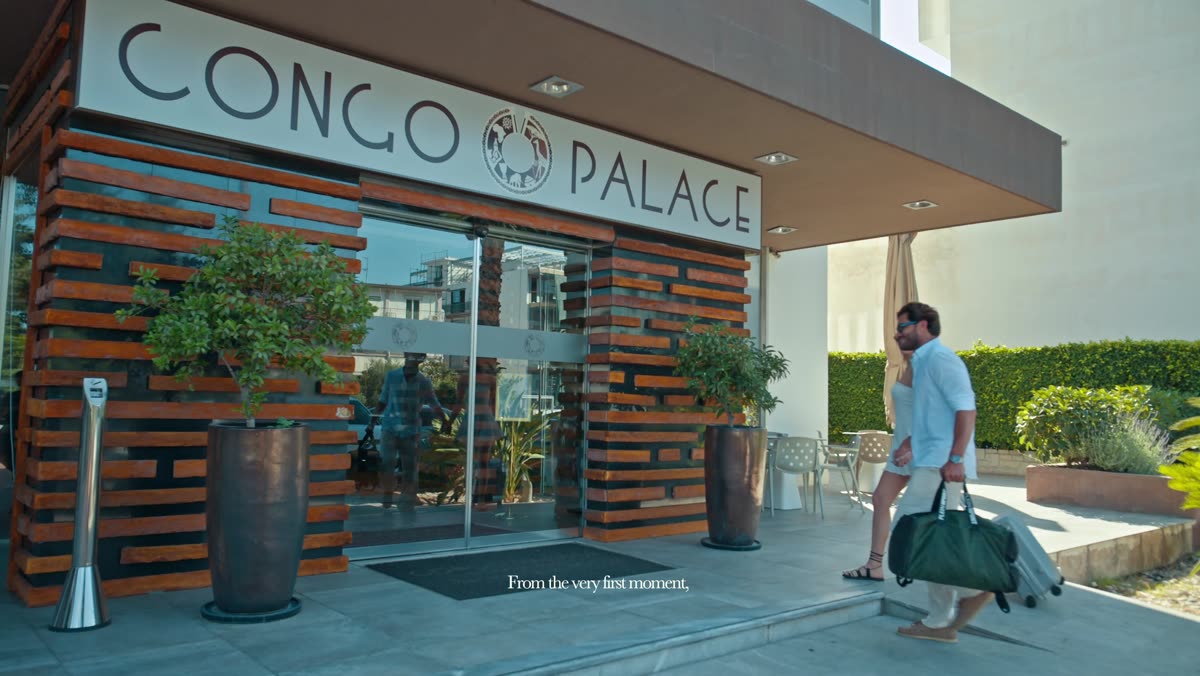 Καρέ από Congo Palace