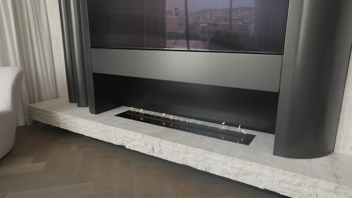 Καρέ από Fire Project